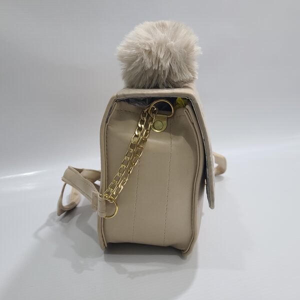 Trendy Handbag with Fur Handle & Rotating Lock - Image 7